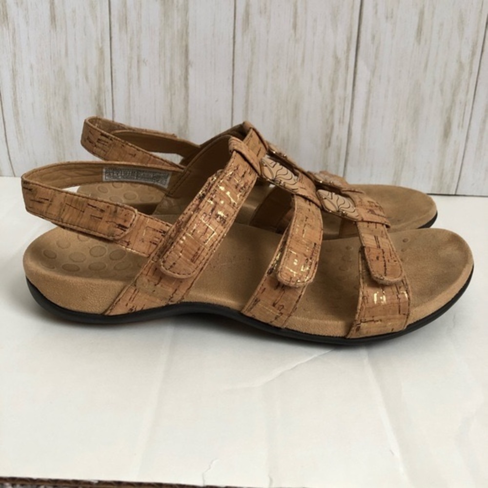Vionic • Brown Cork Amber Strappy Sandals 8